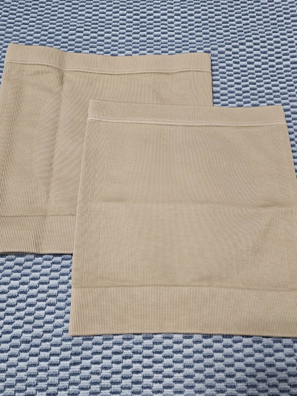 Unbranded 2 PCS Nude Color Waist Shaper - Size S/M - Picture 3 of 4
